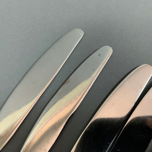 Hampton Silversmiths Livorno Knives Stainless Flatware Bands Lot of 8 - Picture 6 of 6